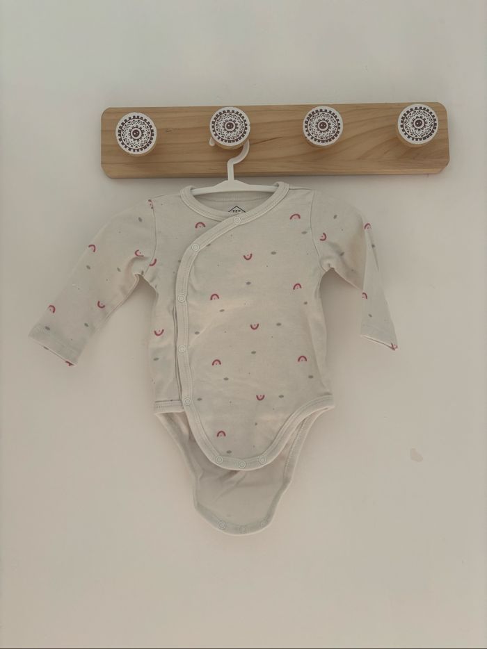 Bodies - photo numéro 2