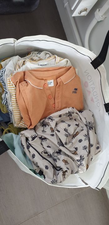 Lot vêtements 6 mois