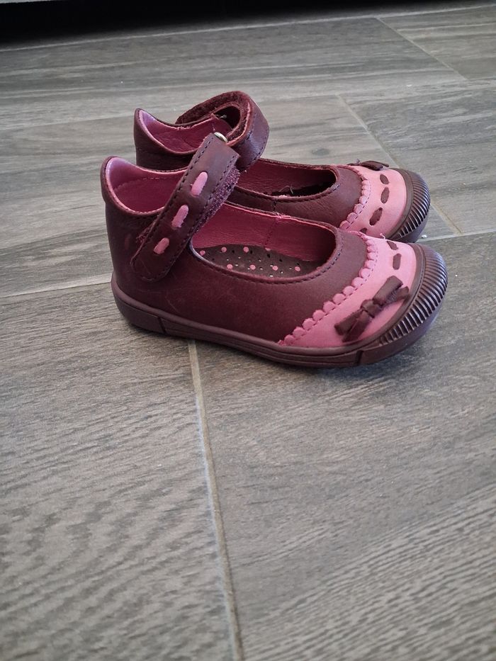 Chaussures cuir  neuves