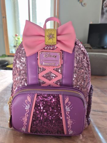 Loungefly sequin Raiponce
