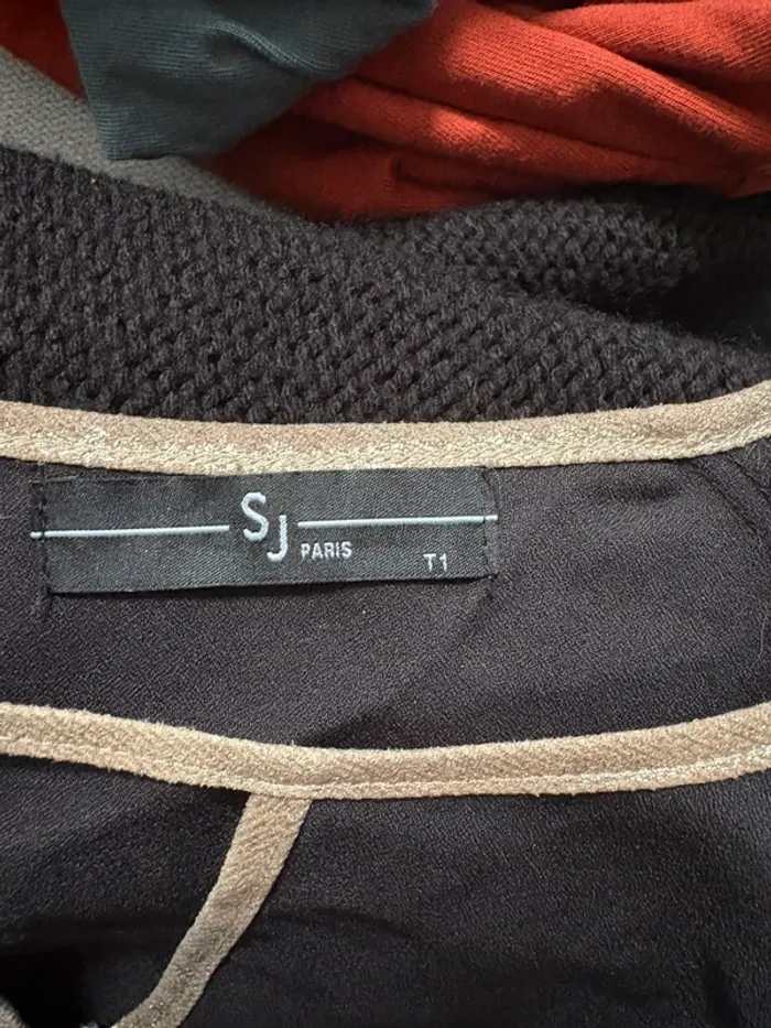 Blouse fluide manches longues taille 1 - photo numéro 5