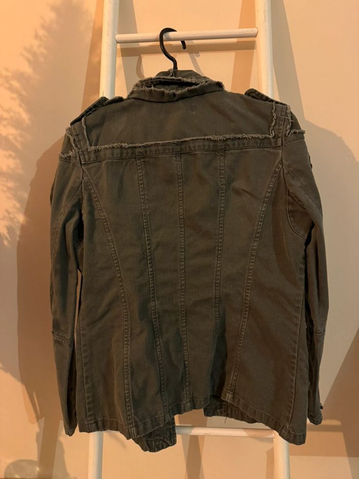 Veste kaki - photo numéro 2
