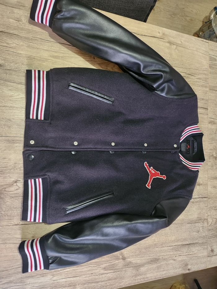 Veste Jordan taille L