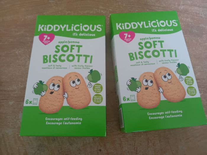 Soft biscotti pomme