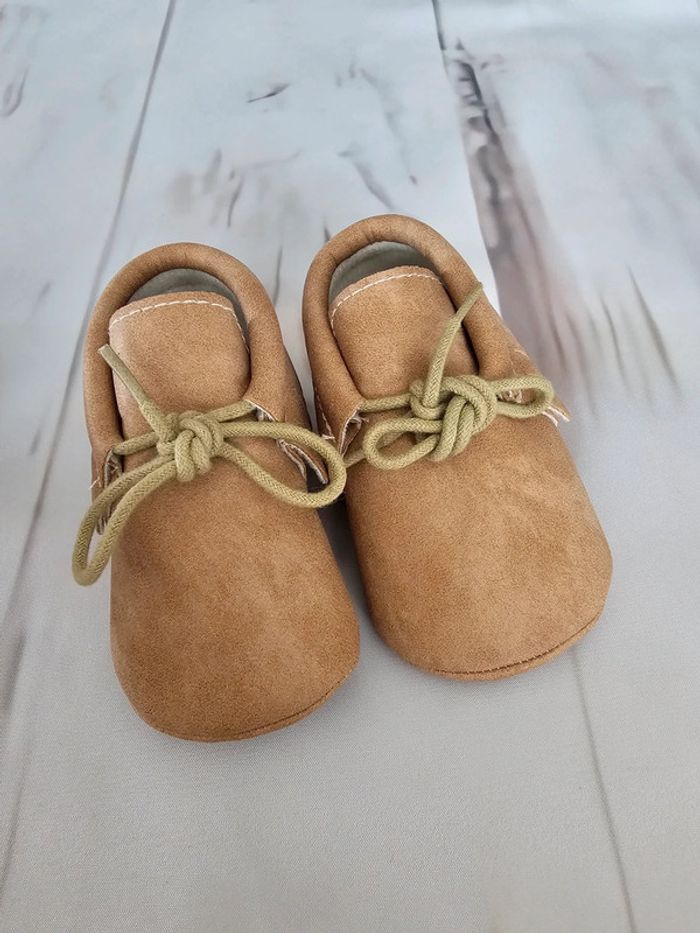 Paire de chaussures 6/12 mois