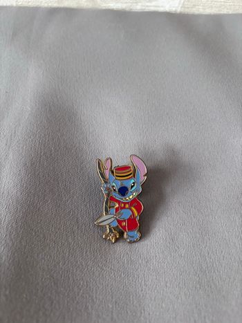 Pins Stitch groom