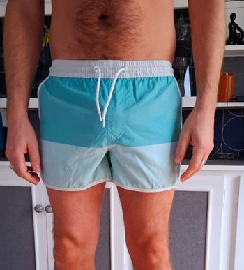 short de bain KIABI vert 