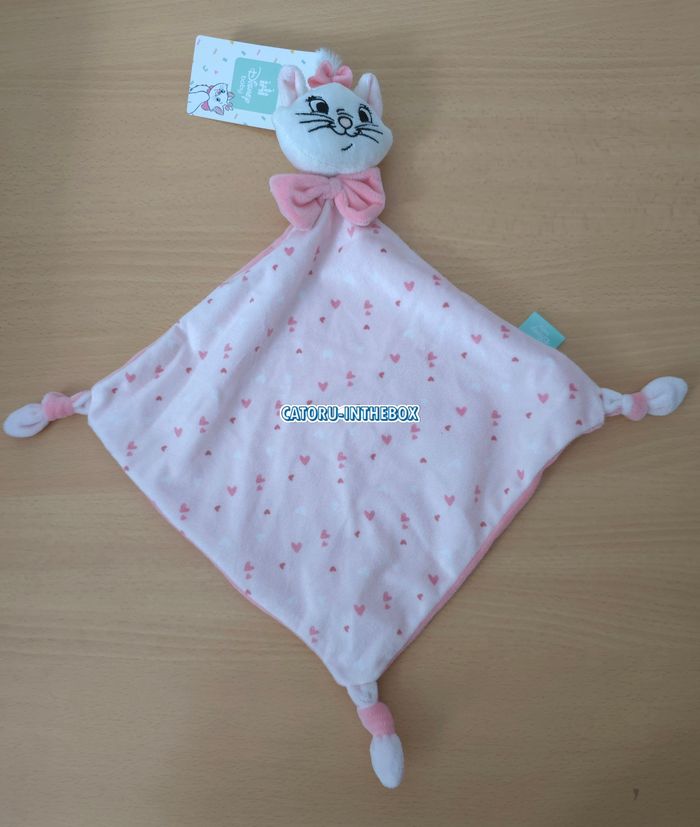 Doudou mouchoir plat / Comforter bébé Disney baby Aristochats Marie Aristocats