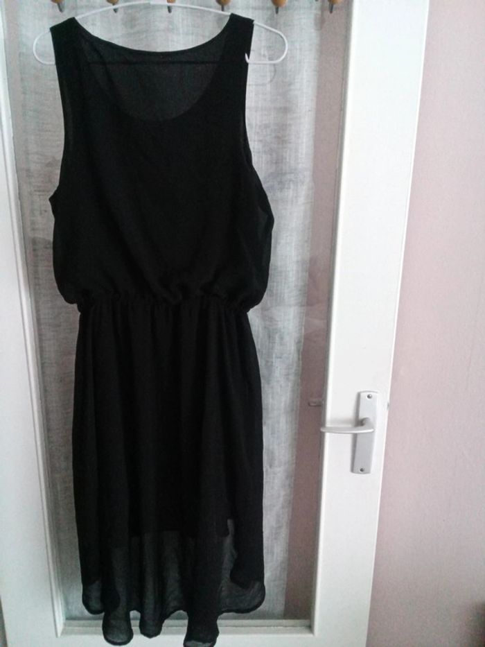 Robe noire motif argent - photo numéro 3