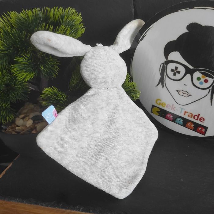 Doudou Sucre D'orge Lapin Plat Gris My Little Star Étoiles #geektradedoudou - photo numéro 2