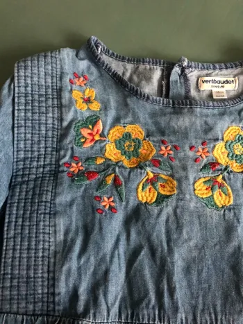 Robe en jeans.