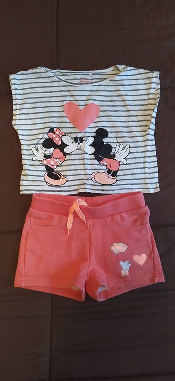 Ensemble été t-shirt+short Mickey et Minnie