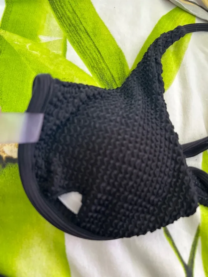 Haut maillot de bain noir - photo numéro 5