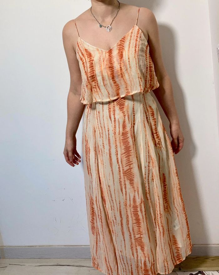 Robe longue orange taille 36