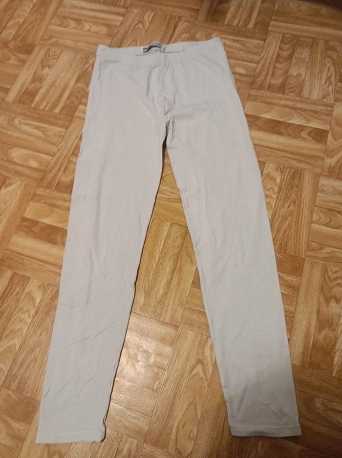 Legging fille Okaïdi taille 12 ans en bon état