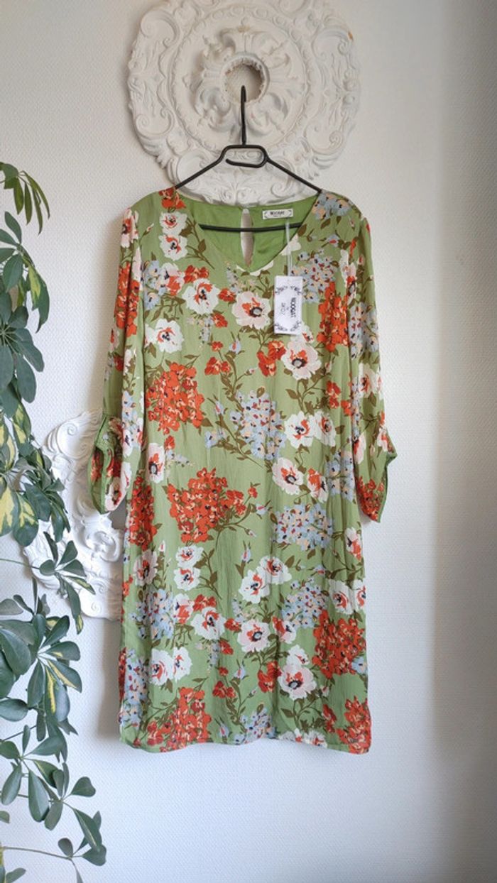 Magnifique robe verte orange fleurie neuf - photo numéro 3