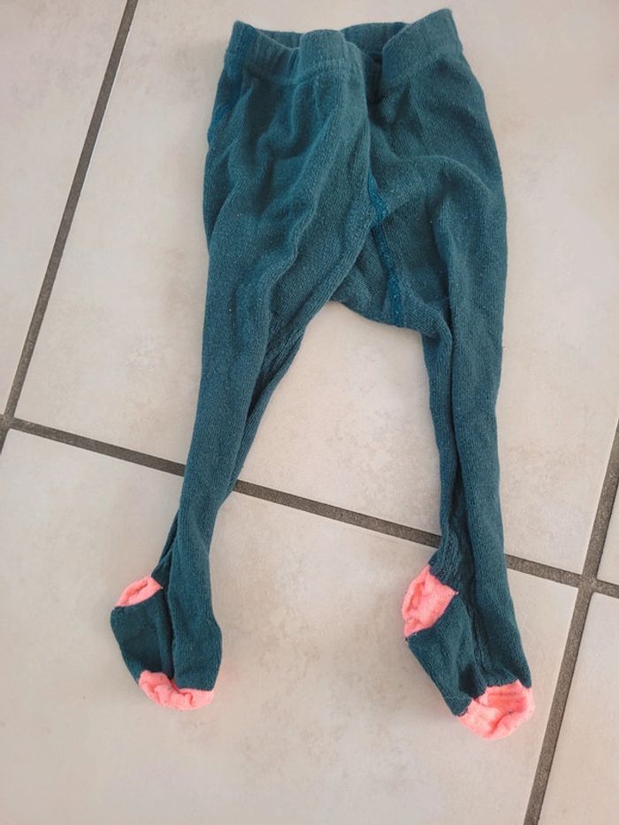 Collant H&M en très bon état 2/3ans - photo numéro 2