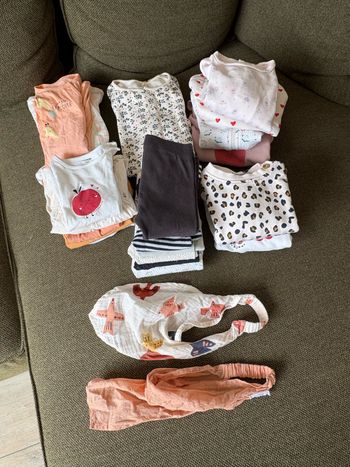 Lot vêtements bébé fille printemps été 12mois