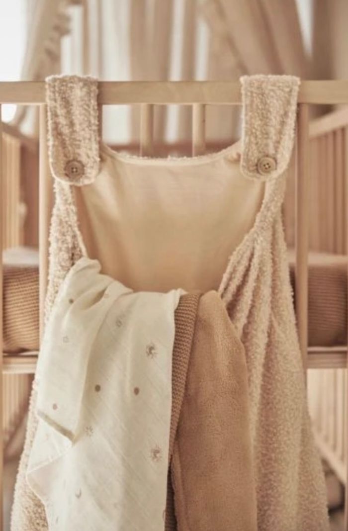 Sac de rangement doudou jollein Neuf  Bouclette beige   Prix non négociable        Prix non négociable ❌                            #bebefille6mois   #bebegarcon #naissance #naissancegarcon #nourrisson #maternité #sacfemme #grossesse #ensemblebebe #prixne - photo numéro 3