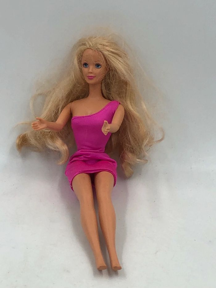 Poupée Barbie Mattel - photo numéro 3
