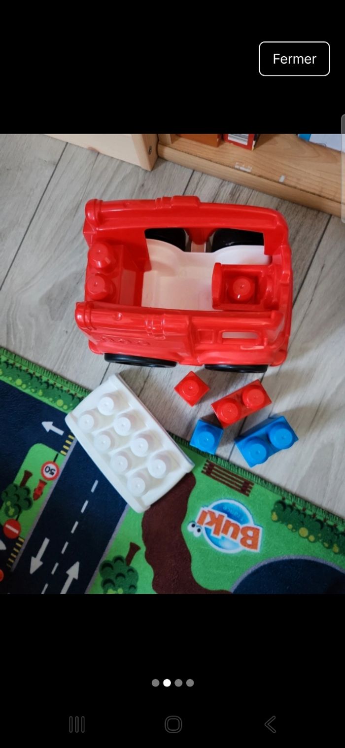 Voiture  méga bloks - photo numéro 2