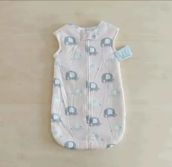 Gigoteuse fille dès la naissance