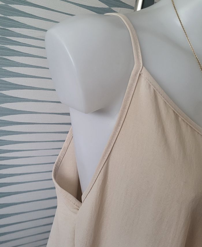Robe magique beige taille unique (du 38 au 52) New Collection neuve avec étiquette - photo numéro 5