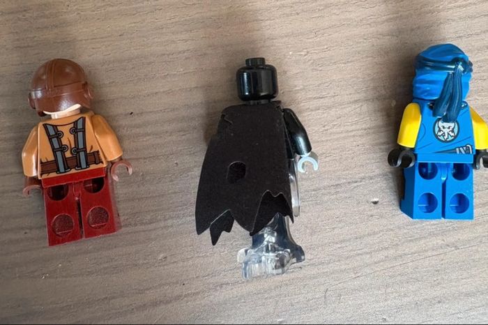 Description 3 personnages Lego - photo numéro 5