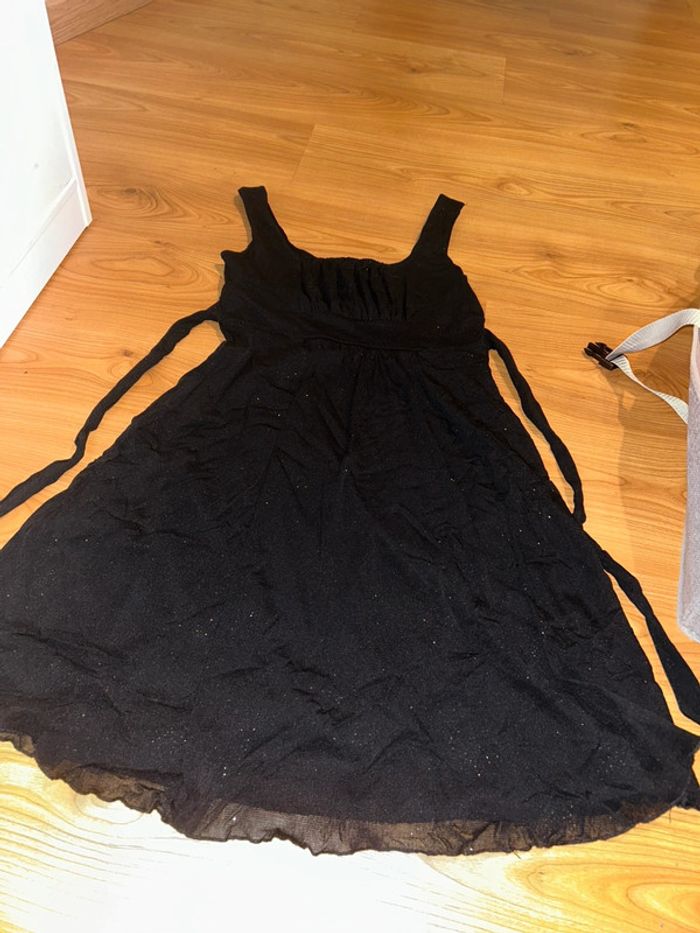Robe noir avec petit strass - photo numéro 3
