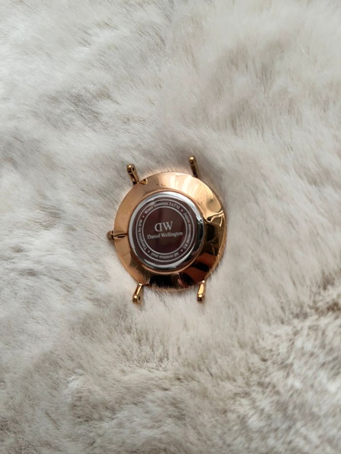 Montre Daniel Wellington Classic Rose gold - photo numéro 5