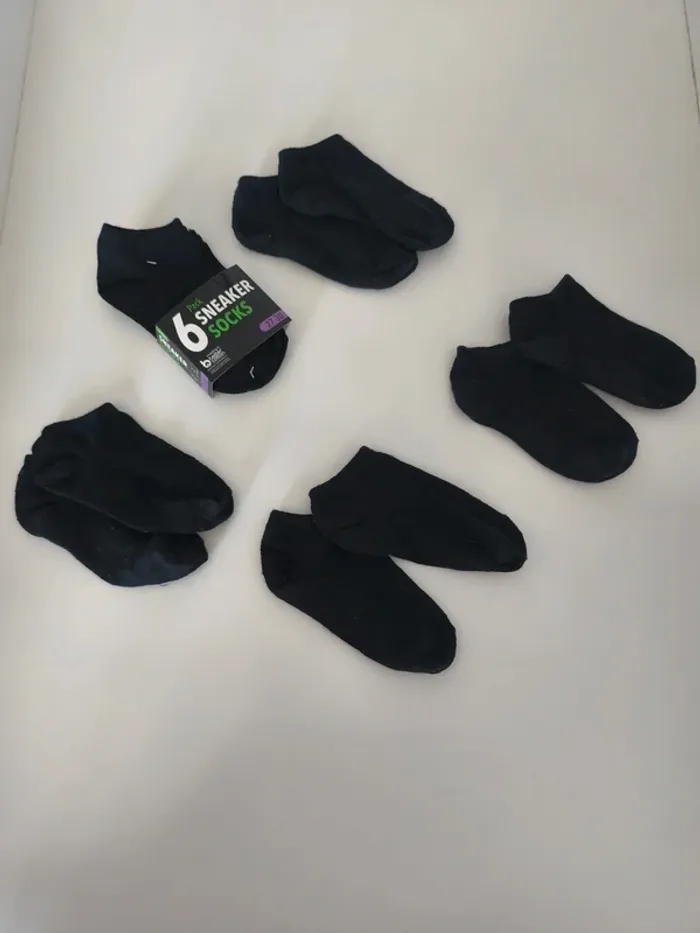 Lot chaussettes courtes socquettes