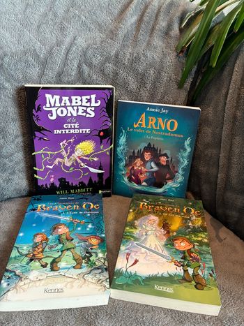 Lot livres romans d’aventure enfant 