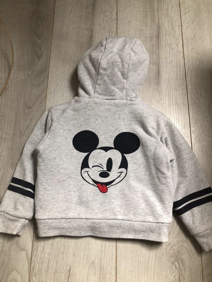 Pull/ Gilet garçon Mickey 3 ans - photo numéro 4