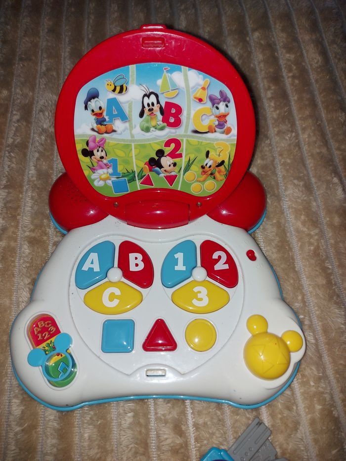 Ordinateur Disney - photo numéro 3