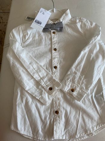 Chemise et noeud papillon neuf H&M 104