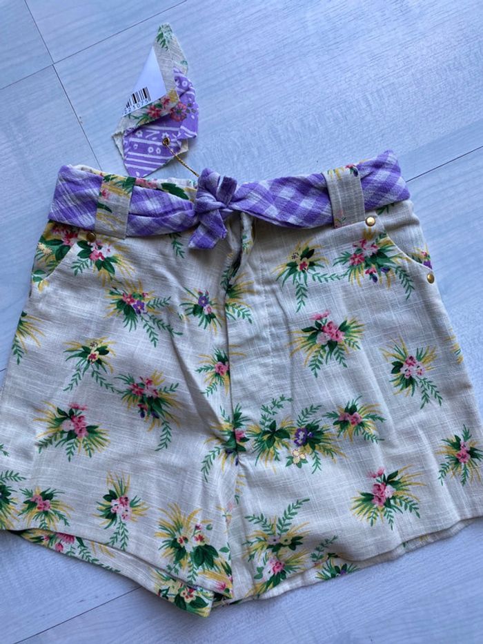 Short coton et lin fleuri marque bonjour 8 ans