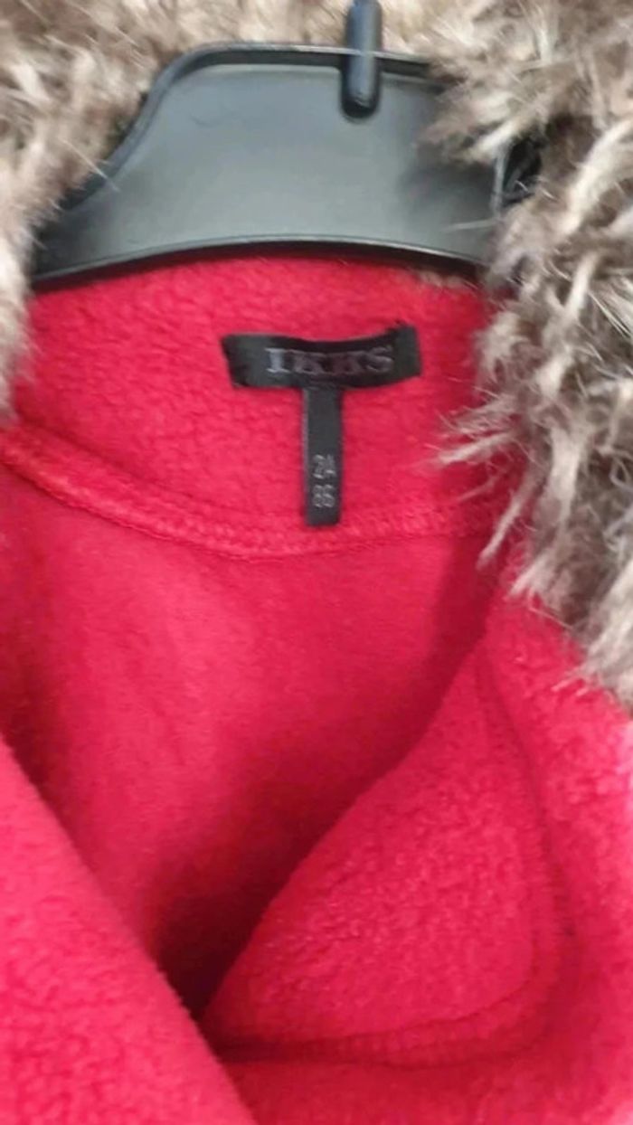 Très jolie veste polaire 2 ans - photo numéro 2