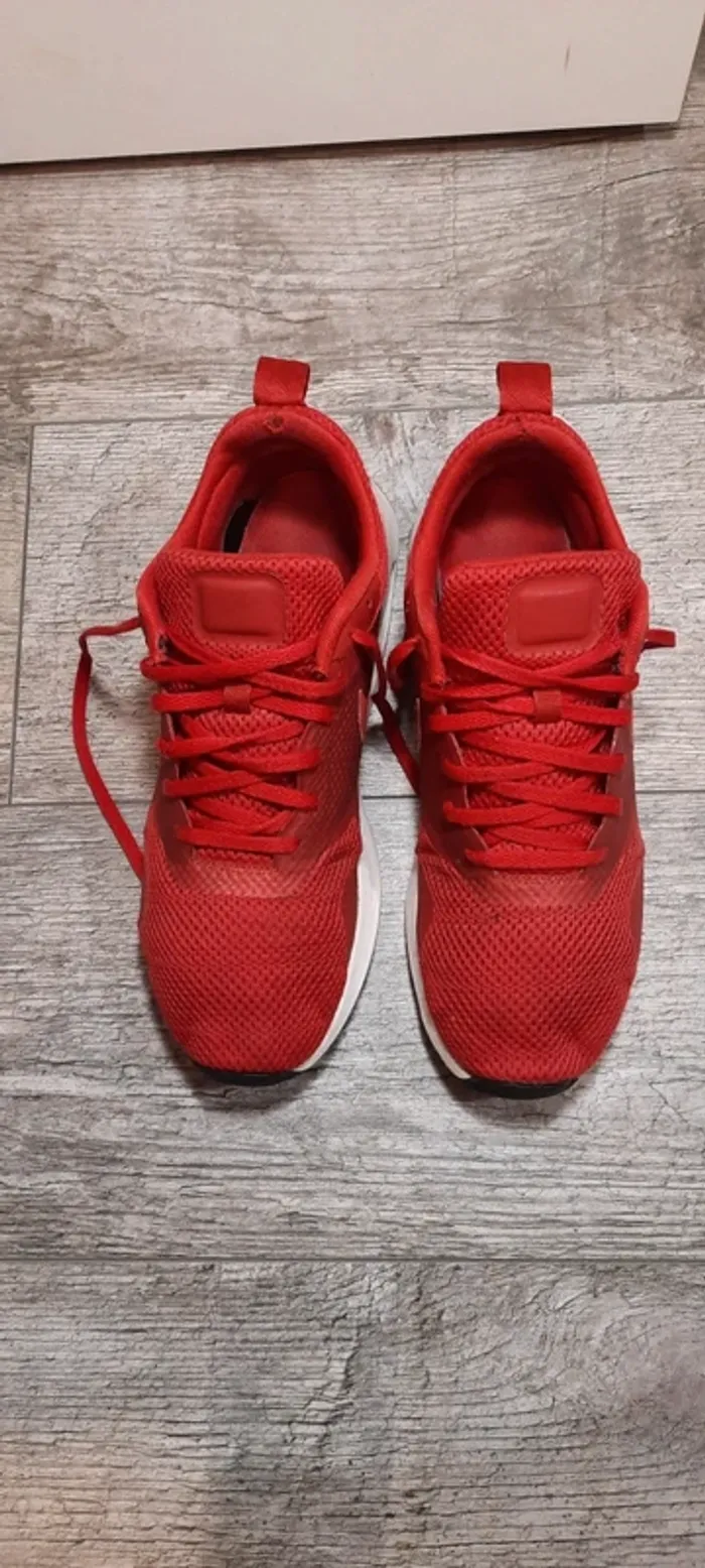 Basket Nike Air Max Tavas 41 - photo numéro 4