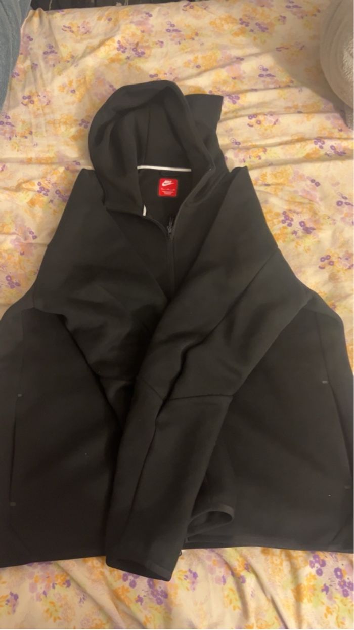 Nike tech - photo numéro 7