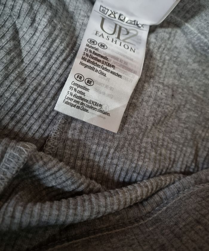 Lot 2 shorts taille M - photo numéro 4