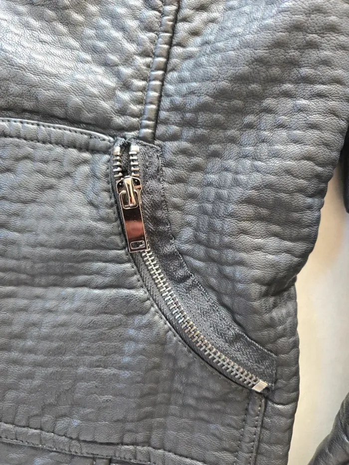 Veste simili cuir doublée - photo numéro 5