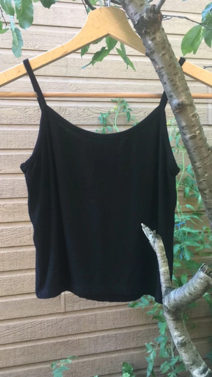 Crop top noir - photo numéro 6