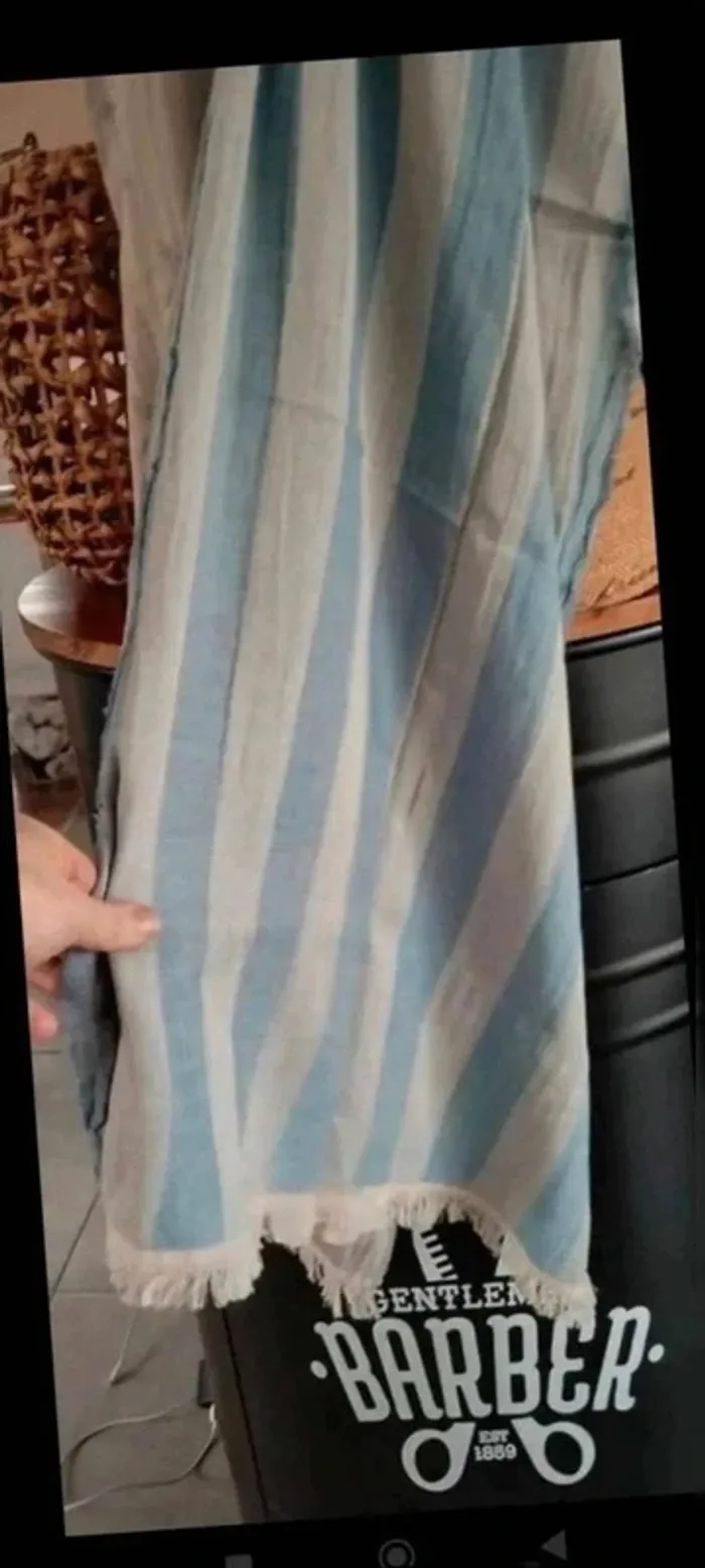 Écharpe bleu et grise avec étoiles homme femme - photo numéro 4