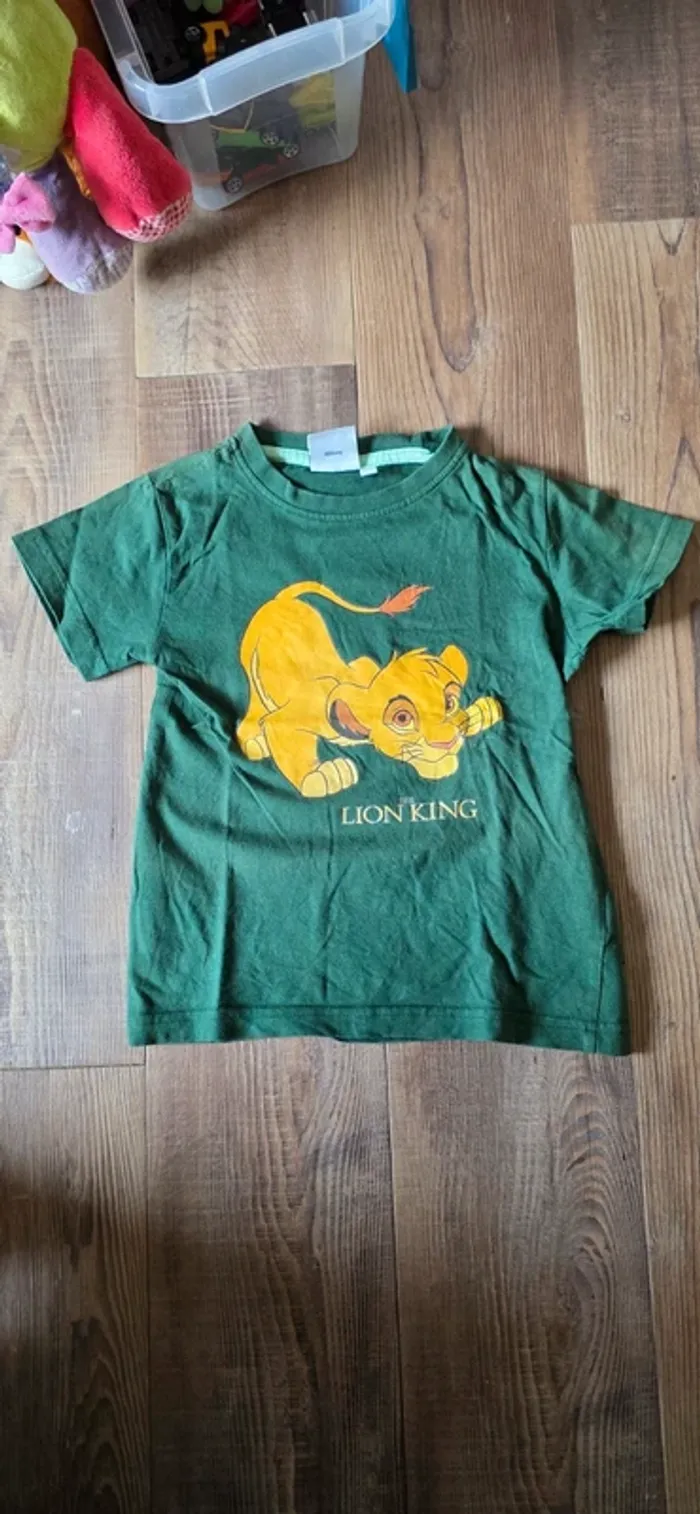 T-shirt vert disney 4 ans