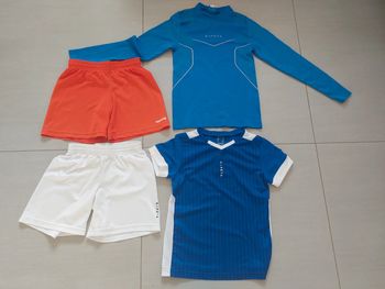 Lot 2 shorts+2 tee-shirts sport Kipsta