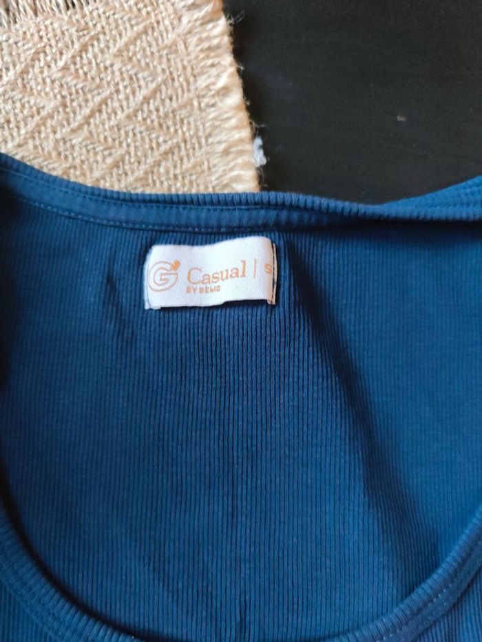 Débardeur bleu marine - photo numéro 2