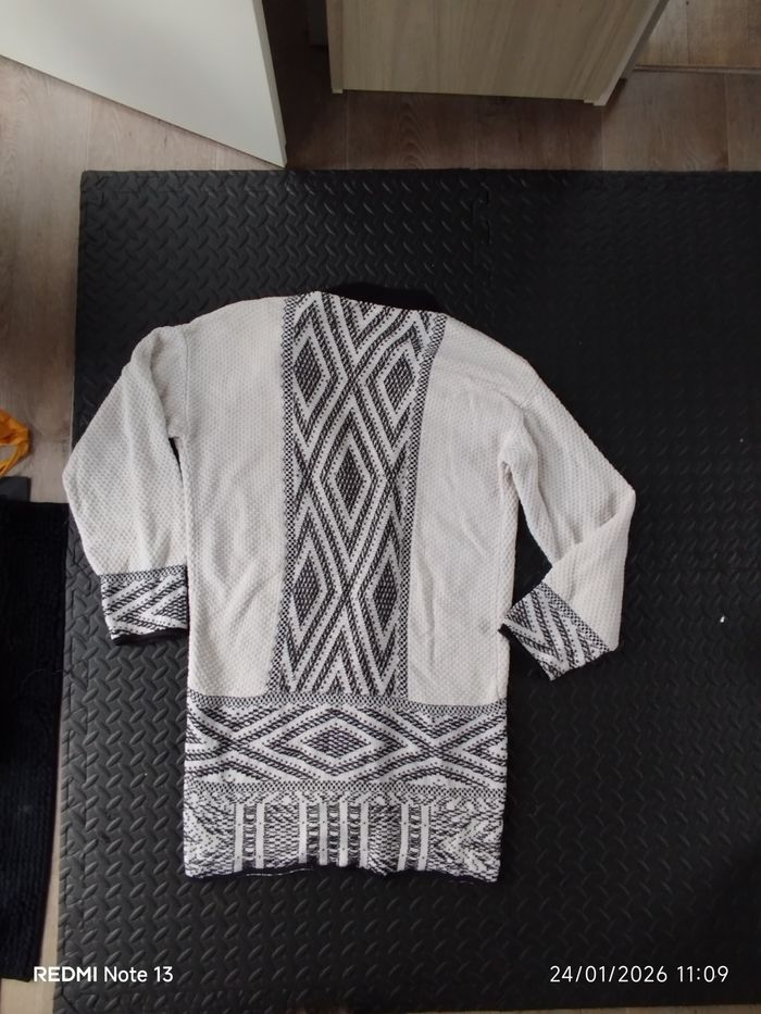 Gilet long t.M noir et blanc ethnique - photo numéro 2