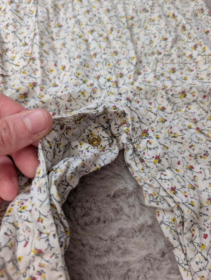 Combinaison bébé fille Tape à l’Œil 18 mois – fleurs pastel – très bon état - photo numéro 2
