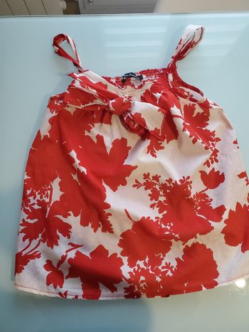 Joli top à motifs rouge/orange et blanc de la marque Avant Première, taille S / 36.