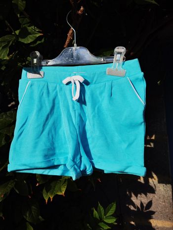 D1687 - short fille 6 ans